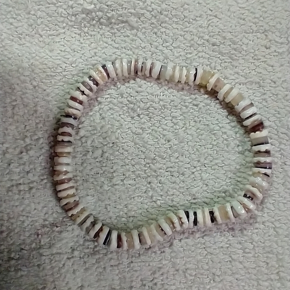 Shell 🐚 stretch bracelet large beach ⛱️ - Picture 3 of 3